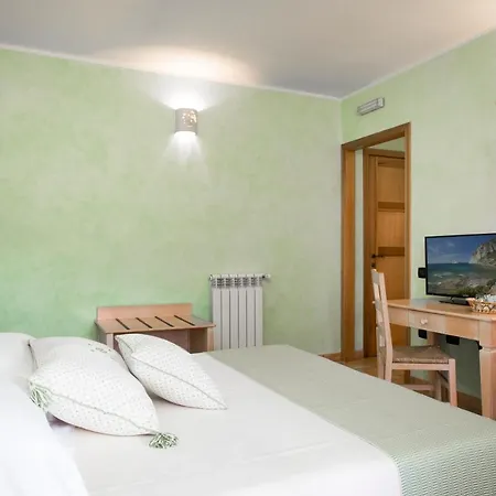 S'anninnia Гостевой дом 4*